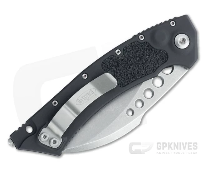 Microtech Hawk Automatic Karambit Stonewashed M390 Full Serrated Black Aluminum 166-12 - Image 2